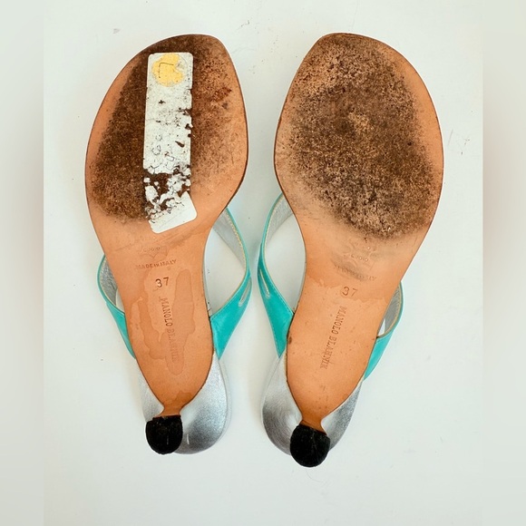 Manolo Blahnik Silver Turquoise Leather Vintage crystal thong sandals EU37 US 7 - Picture 7 of 10